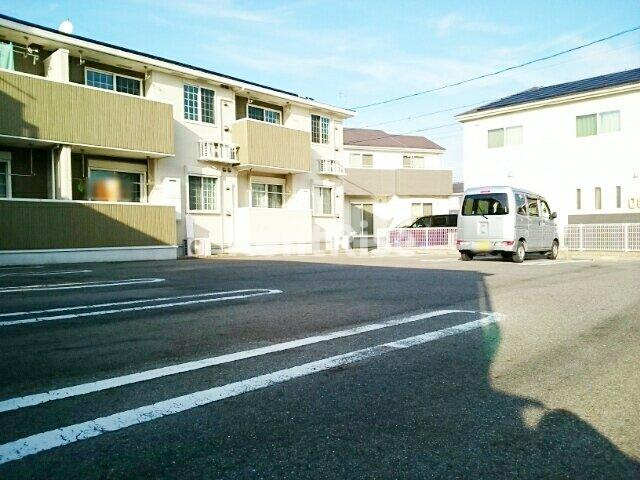 ルミエール　杉の駐車場|駐車場