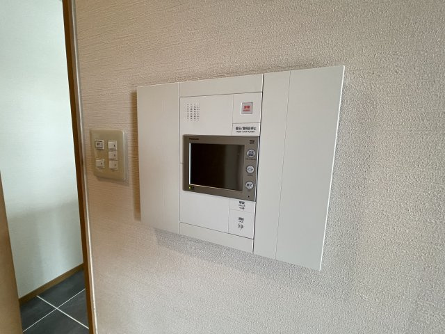 ファミール心斎橋EAST