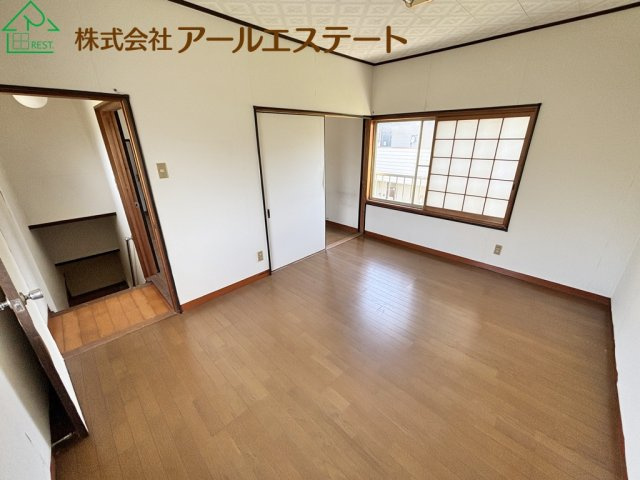 姫路市上大野6丁目　　中古戸建の洋室