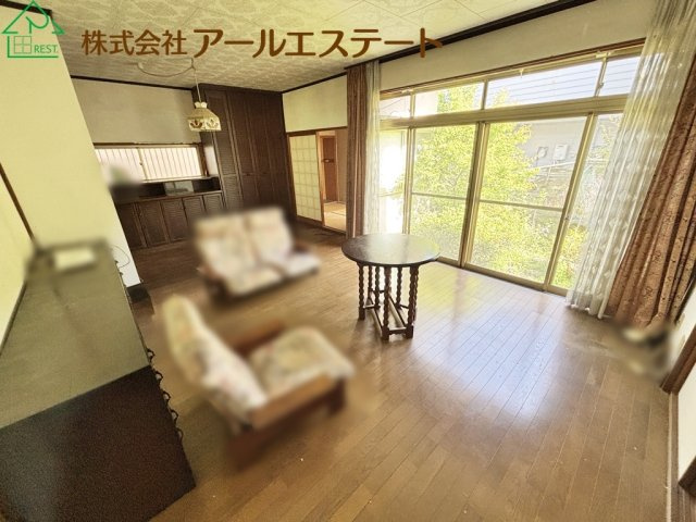 姫路市上大野6丁目　　中古戸建の居間・リビング