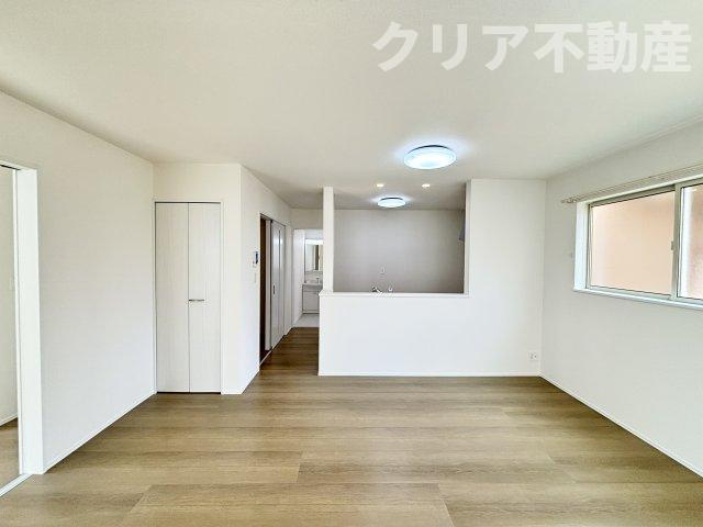 【居間・リビング】 | 高崎市石原町新築　並列3台・都市ガス♪