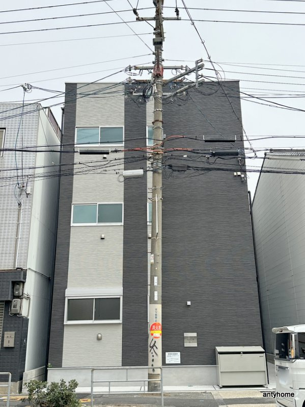 Regalia 京橋　仲介手数料無料の外観