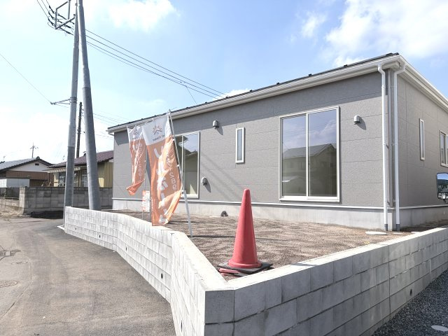 クレイドルガーデン前橋市青柳町第28　3号棟（平屋）の外観|南面からの外観です♪シンプルで飽きのこないデザインです。陽当たり良好です☆