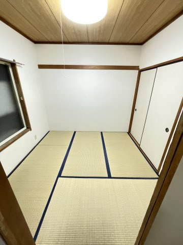 ホワイトシャトレー中野の和室