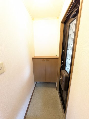 ラ・メール日吉 A棟の玄関