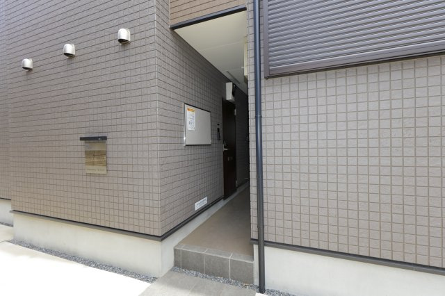 ハーモニーテラス北小岩XⅧの玄関