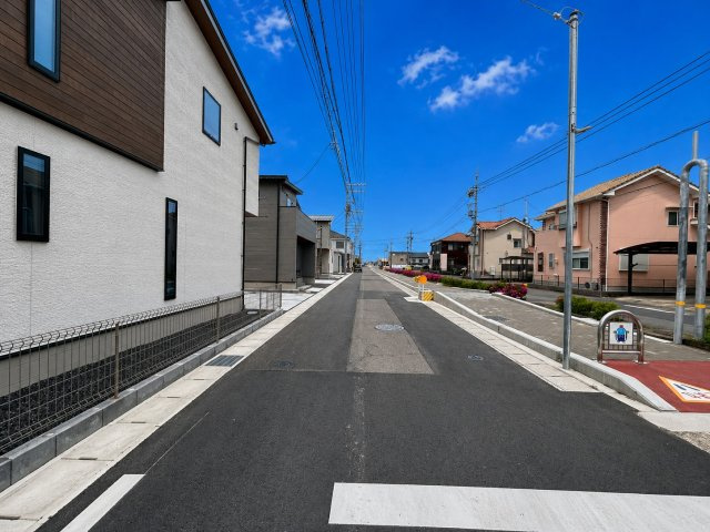 ダイマルタウン　一宮市小信中島第5　全4区画分譲の前面道路含む現地写真|■前面道路　■ヤマダ不動産　株式会社リライフ　
■夢のマイホーム購入をフルサポートします！