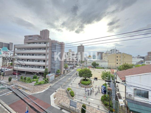 鶴見グリーンコートの展望
