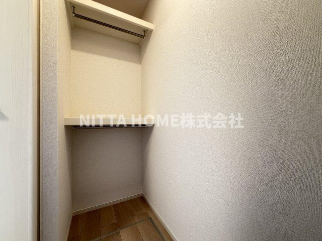 カーサ　ルミノーゾの収納|洋室にはウォークインクローゼットを完備☆彡
