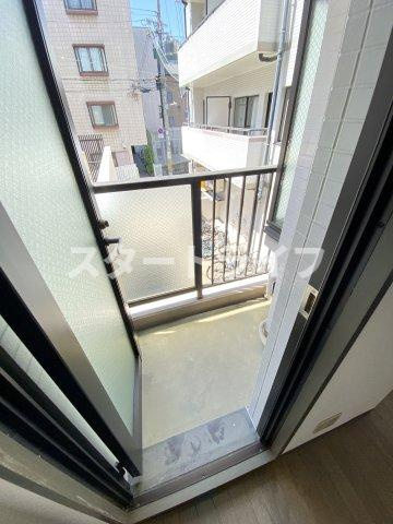 大阪市東淀川区大隅１丁目の賃貸マンションのバルコニー