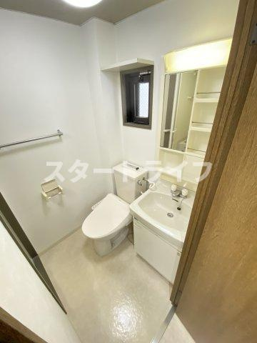 大阪市東淀川区大隅１丁目の賃貸マンションの洗面所