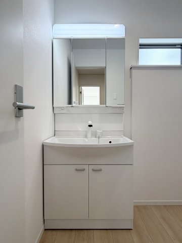 【独立洗面台】 | クレイドルガーデン岡山市北区西辛川第7 (全1棟)