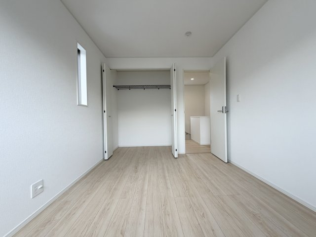 【洋室】 | クレイドルガーデン岡山市北区西辛川第7 (全1棟)