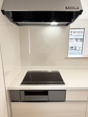【キッチン】 | クレイドルガーデン岡山市北区西辛川第7 (全1棟) | システムキッチン