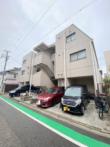 シェルコート南甲子園の外観