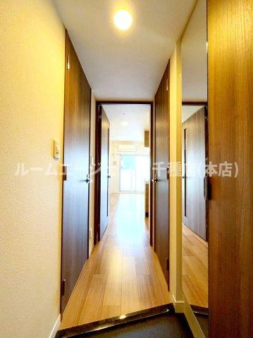 プレサンス上前津リラシスの玄関