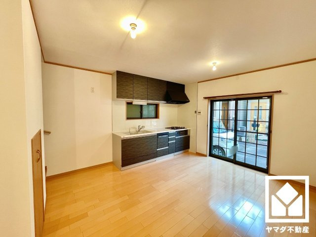 南区上鳥羽西浦町のキッチン