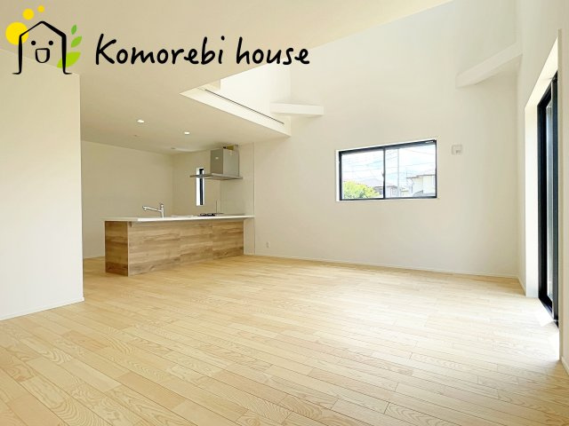 上尾市浅間台418①　新築一戸建ての居間・リビング|ゆったり過ごせる居間です