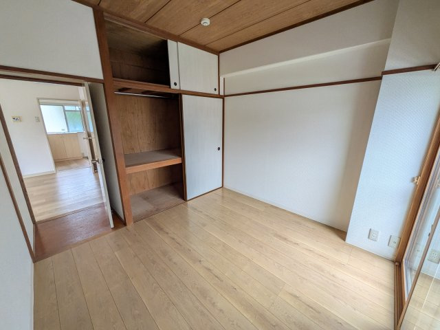 メゾン寺尾台の寝室