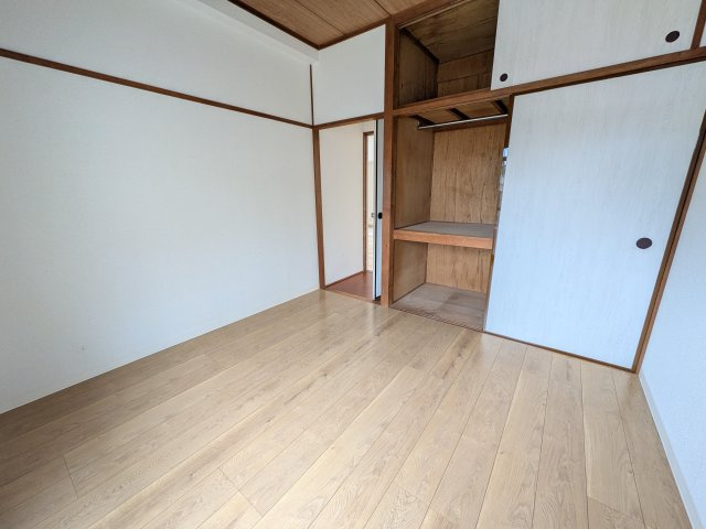 メゾン寺尾台の寝室