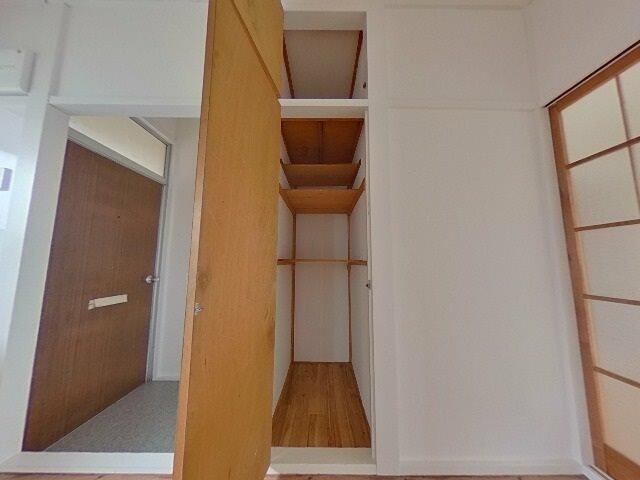 ダイニング収納