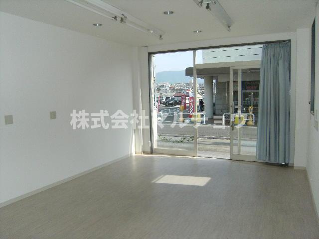 吉田店舗