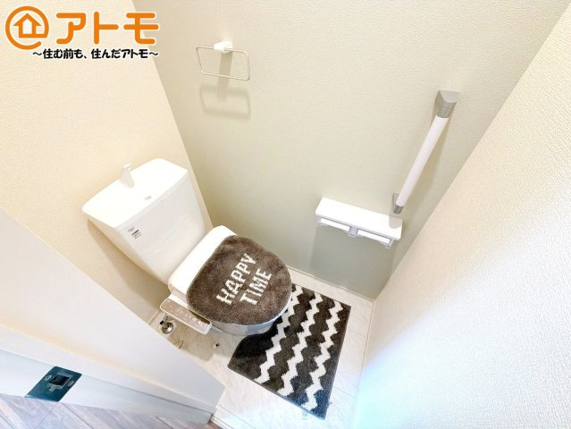 【トイレ】 | 沼津市東間門　新築一戸建て　3号棟 | 清潔感のあるトイレです！