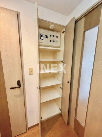 横浜市戸塚区品濃町の賃貸マンションの収納