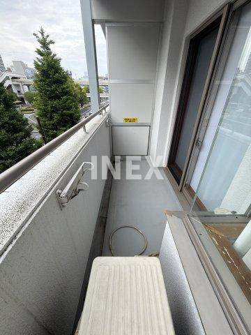 横浜市戸塚区品濃町の賃貸マンションのバルコニー