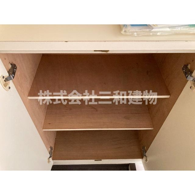 ハイム本丸Ⅱの玄関