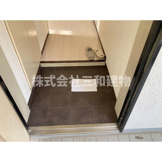 ハイム本丸Ⅱの玄関