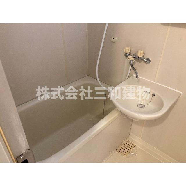 ハイム本丸Ⅱの浴室