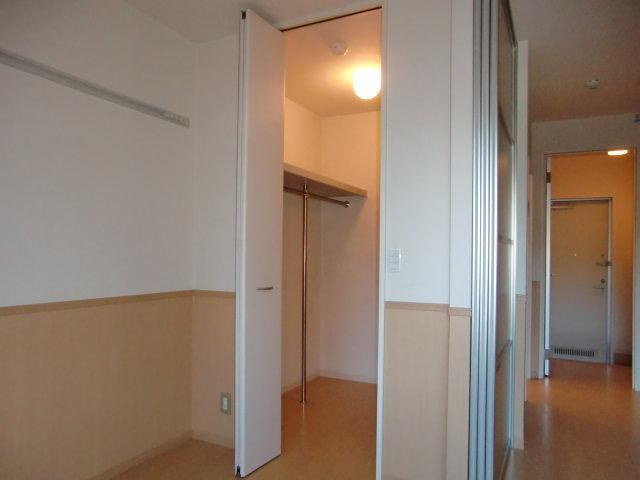 トレビナ中浦和の収納