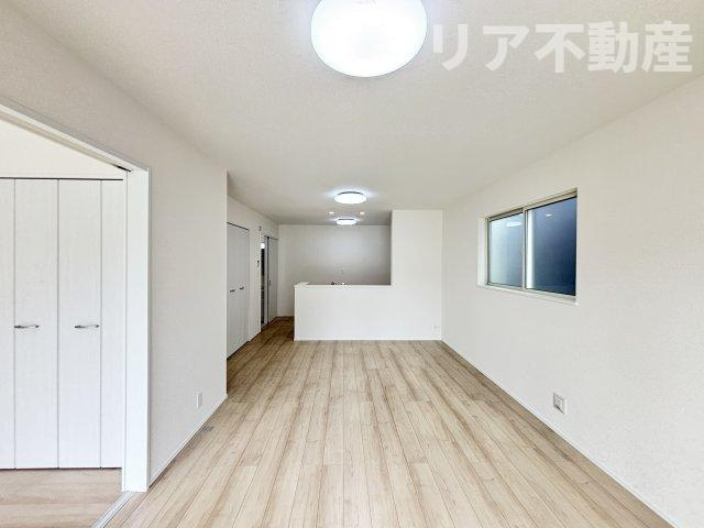 【居間・リビング】 | 高崎市石原町新築A号棟　高崎駅徒歩20分♪