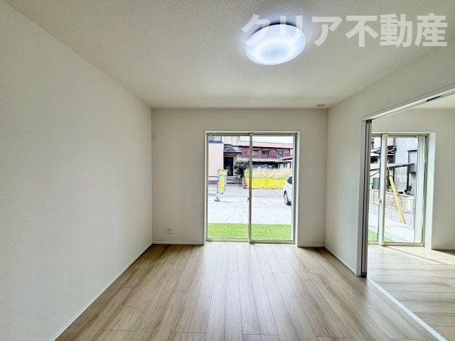 【居間・リビング】 | 高崎市石原町新築A号棟　高崎駅徒歩20分♪