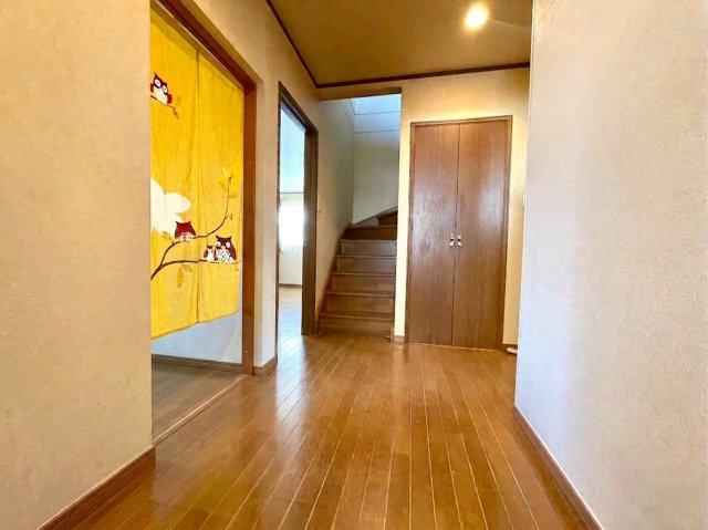 東苗穂8条1丁目　一戸建ての玄関