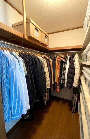 東苗穂8条1丁目　一戸建ての収納