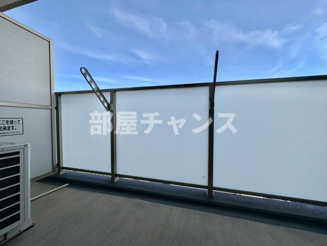 LAPIS TWOLESのバルコニー
