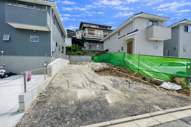 深草願成町