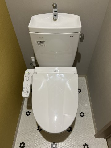 仲介手数料0円！Cherim庄内通Westのトイレ