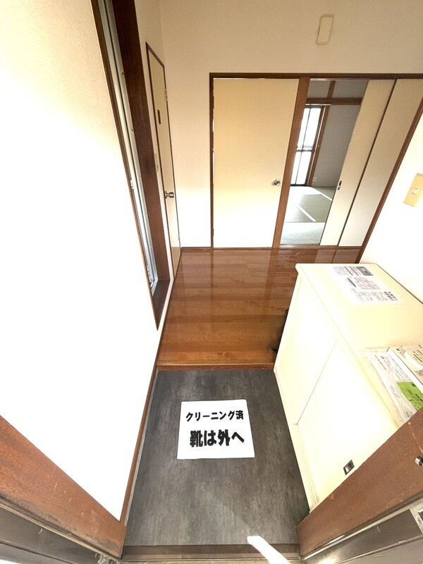 リヴェール大久保の玄関