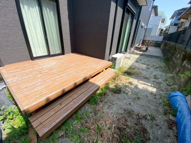 粕屋町長者原東７丁目 中古戸建の庭|南東向きのため、午前中や日中の日当たりが特に良好です！