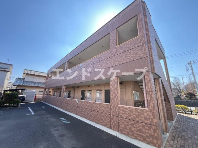 クレバーのエントランス|高崎、前橋のお部屋探しはエンドスケープまで！お客様の理想お聞かせ下さい♪