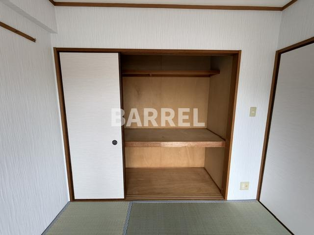サンライズ・フレアの収納