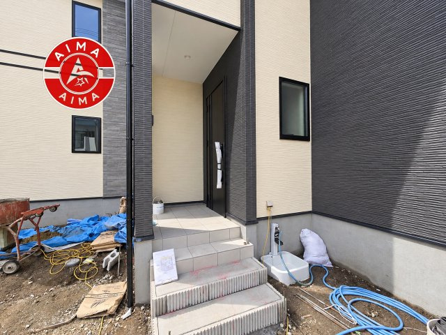 福岡市早良区田隈3丁目第7-1棟(1号棟)の玄関|おでかけの時も帰った時も、「我が家」を最初に感じでもらえる素敵な空間に。