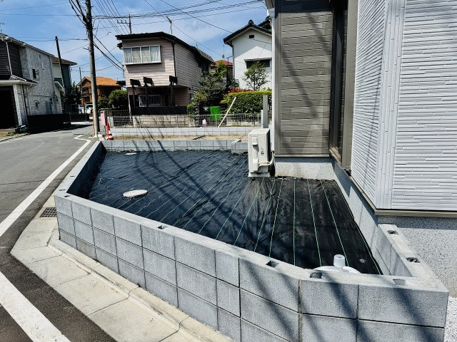八王子市　川口町　平屋（新築一戸建て）２３ー３期の庭|～ちょっとしたガーデニングなども楽しめる庭付き～
