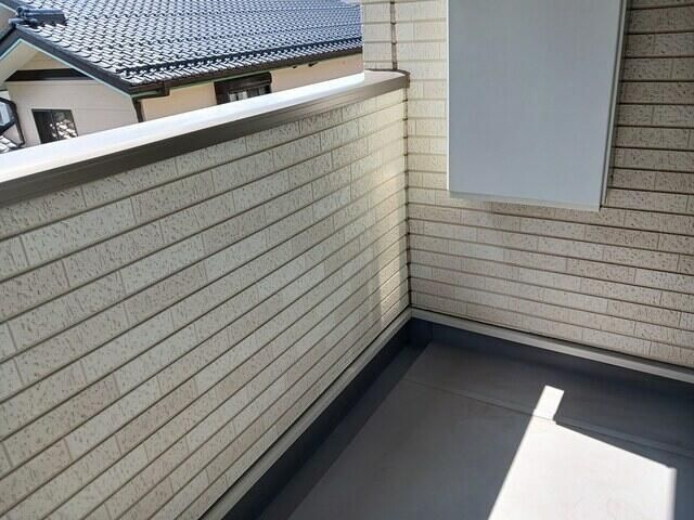 アンジュールのバルコニー