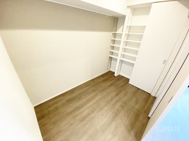 SYFORME OMIYAの寝室|オールフローリングです！