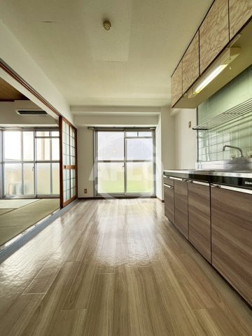 上垣第三ビルの居間・リビング|上垣第三ビル　リビング