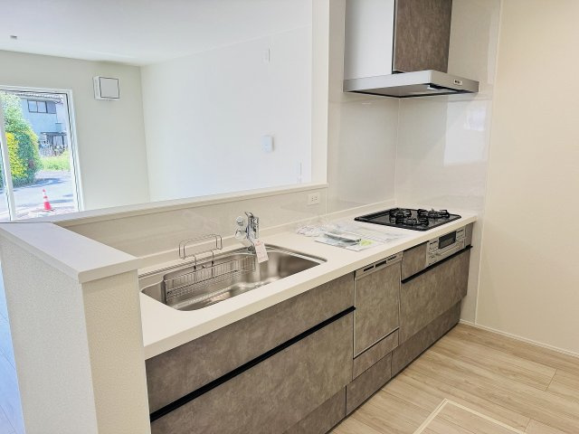 八王子市　川口町　平屋（新築一戸建て）２３ー３期のキッチン|～使い勝手の良いシステムキッチン～
